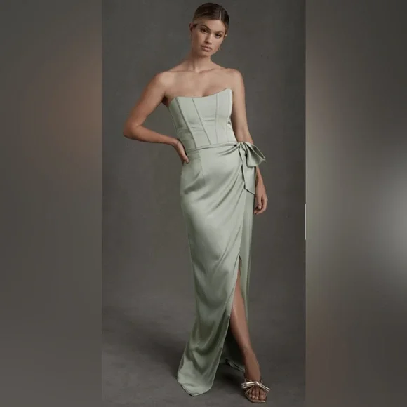 v chapman sage green dress The Scarlette Dress in Sage Toile 12 / Sage Toile